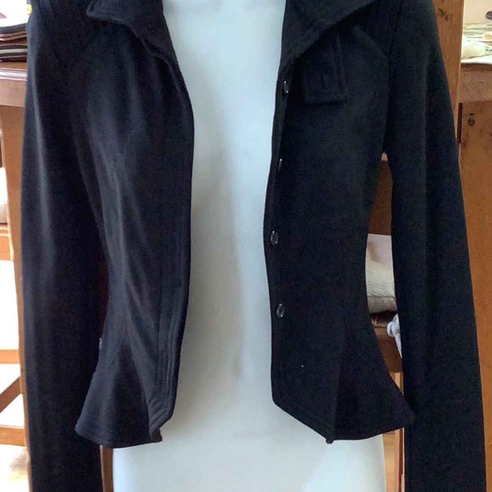 Diane von furstenberg cropped jacket black size 4 wool blend